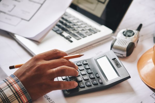 calculating-esimate.jpg calculating-esimate.jpg
